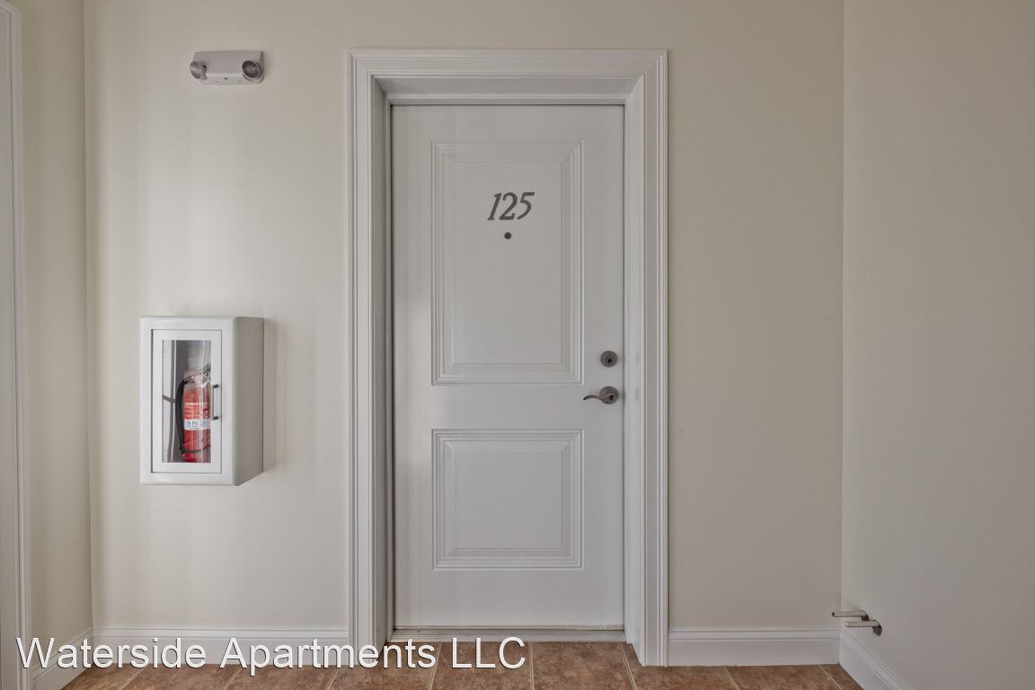 Jacqueline Way - Photo 3 of 34