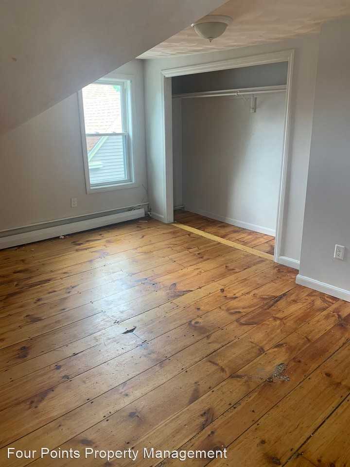 52-56 Howard st - Photo 3 of 9