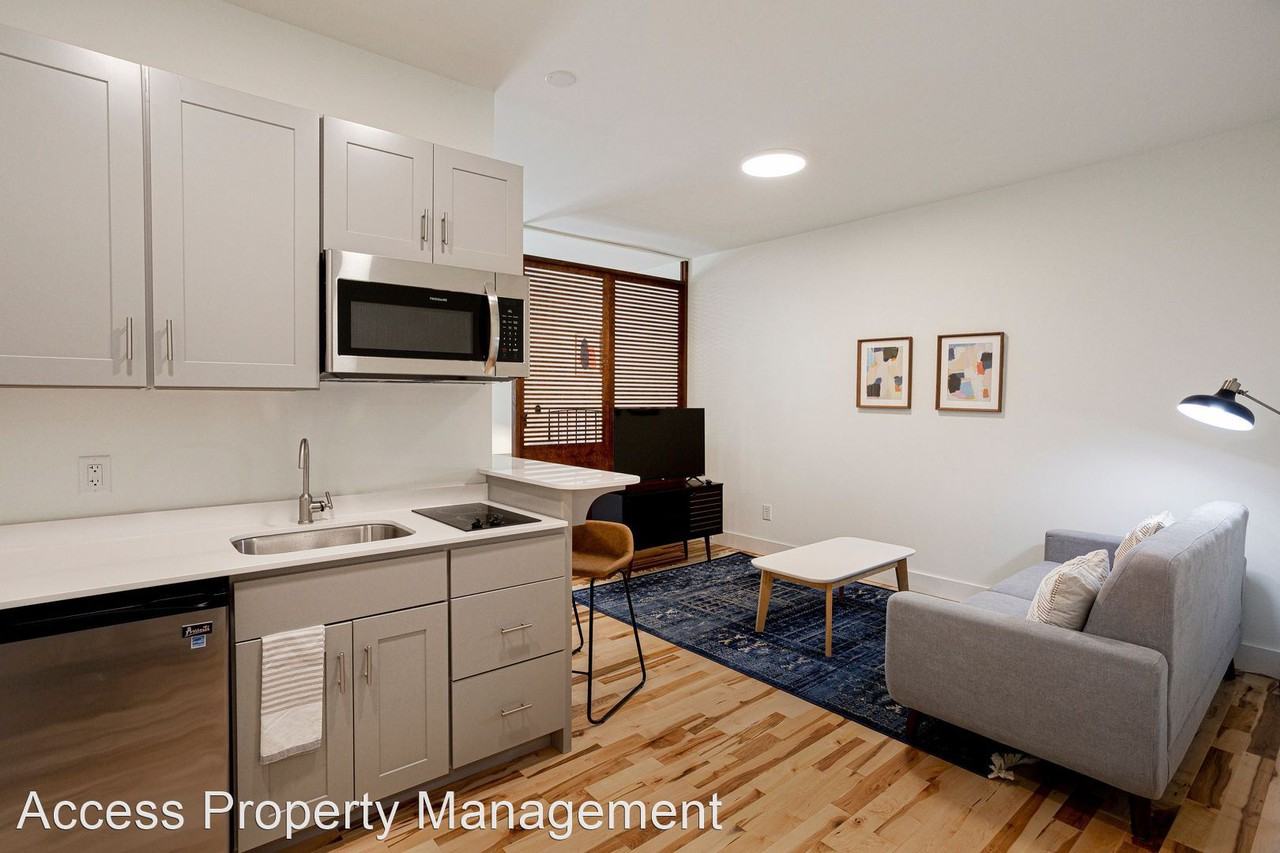 319 Second Street - Photo 3 of 5