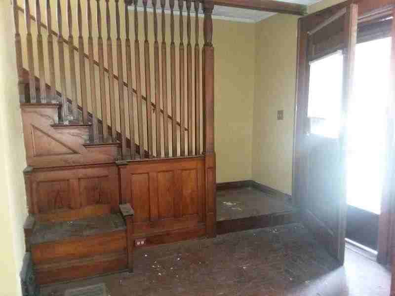 46 Bond Street - Photo 3 of 13