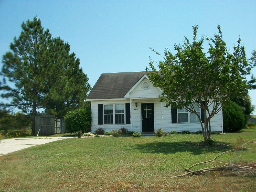 2506 White Rd, Wilmington, NC 28411 3 Bedroom Apartment ...