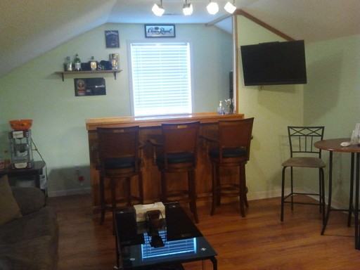 1344 Winterberry Ave - Photo 3 of 48