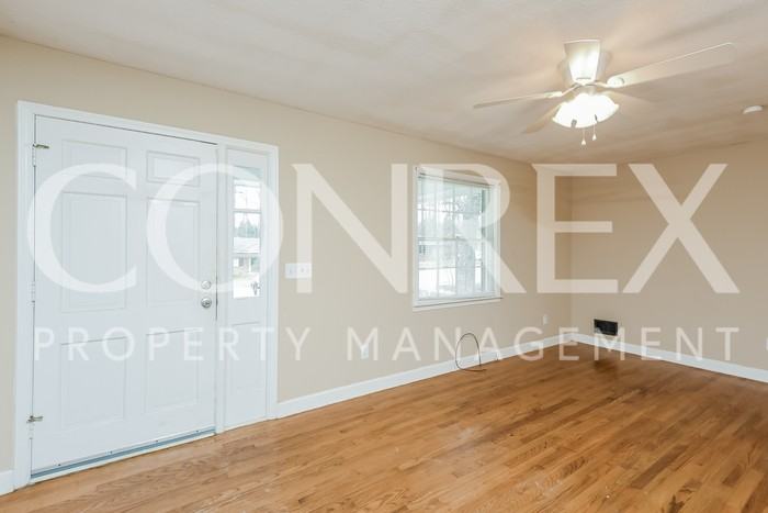 805 Seton Rd - Photo 3 of 8