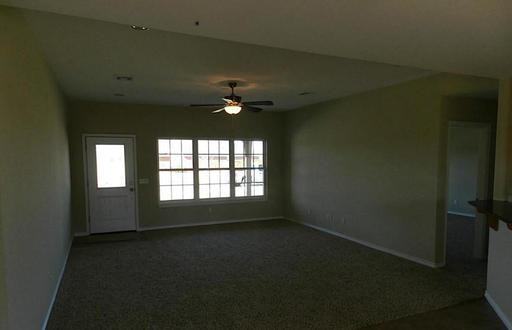 7 Redbud St - Photo 2 of 16