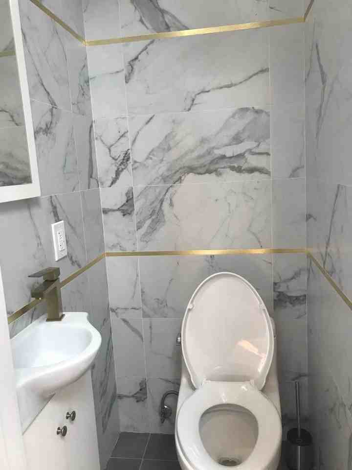 223 Richmond Rd - Photo 2 of 8