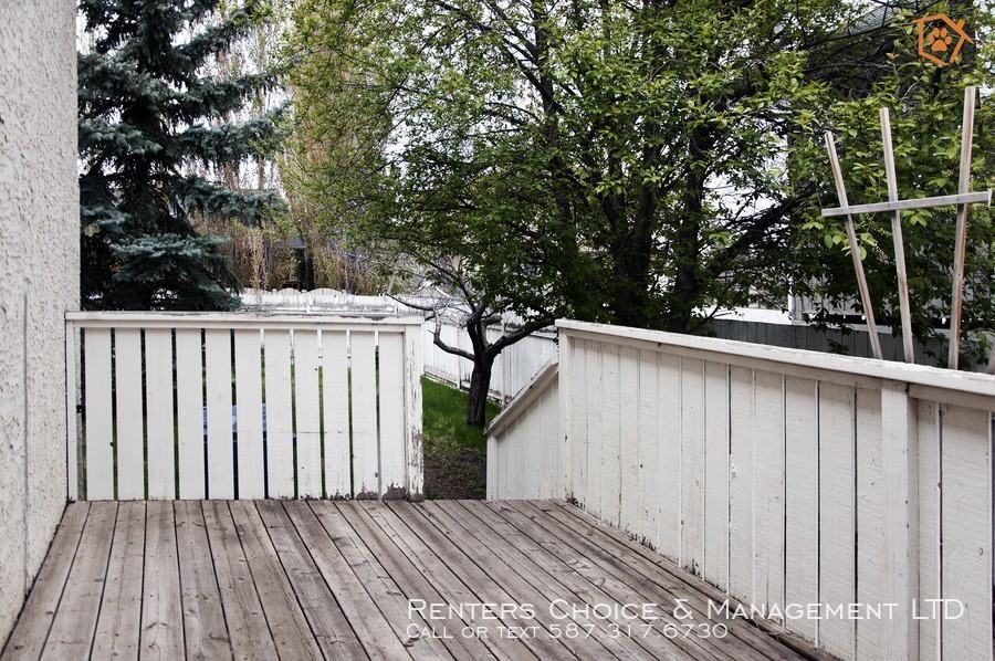 2124 16a Ave - Photo 2 of 20