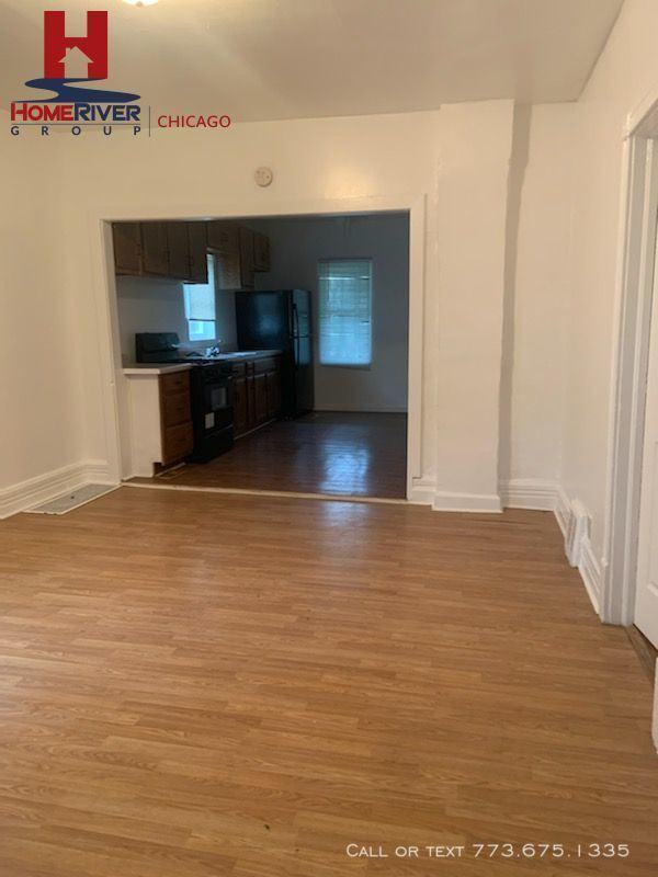 327 Hyde Park St - Photo 3 of 8