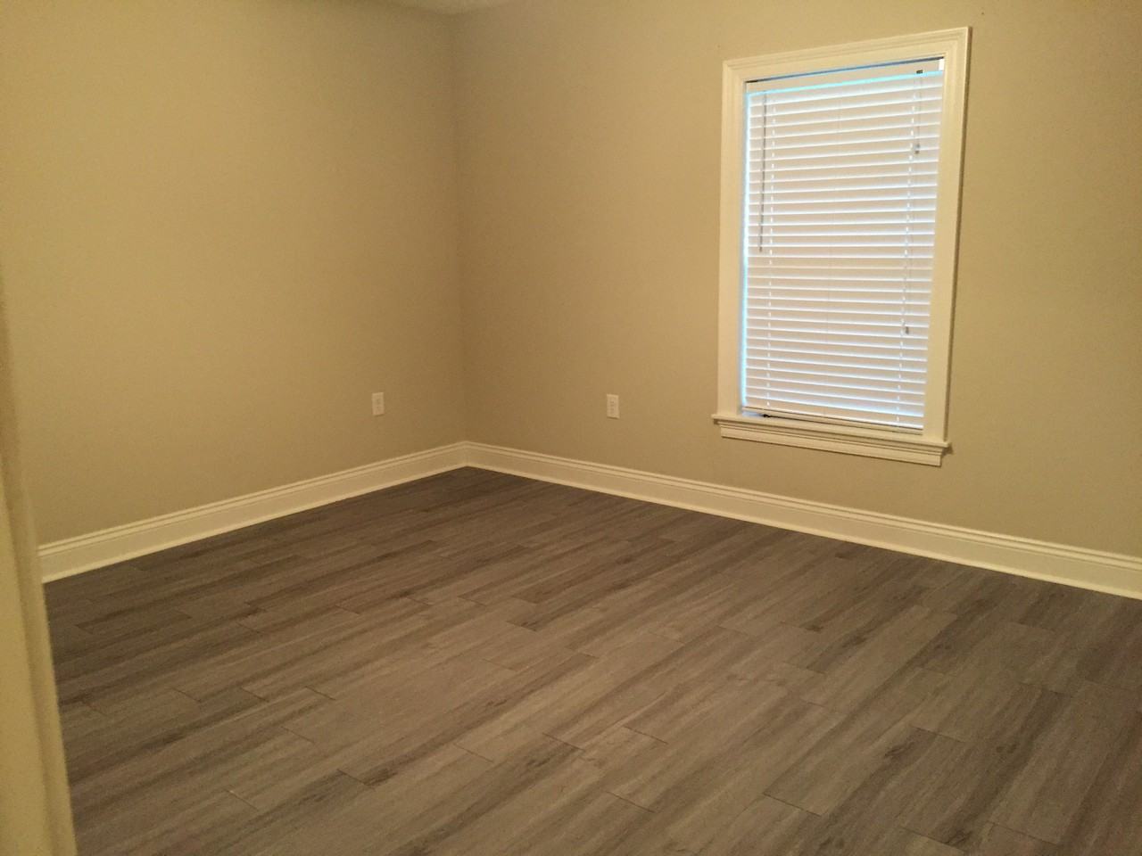 325 Burke Rd #2 - Photo 3 of 9