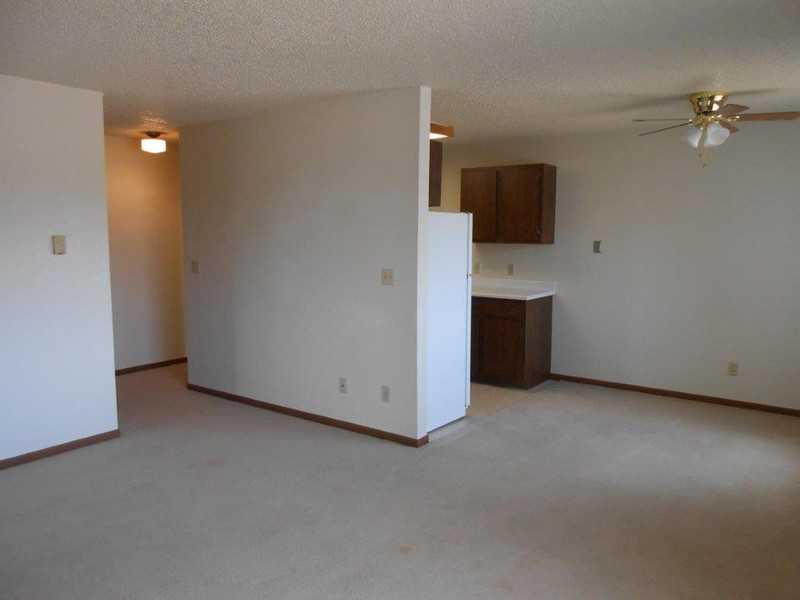 Lincoln Avenue - Photo 2 of 11