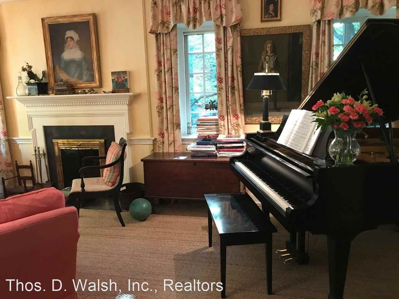 2428 Tracy Pl Nw - Photo 3 of 15