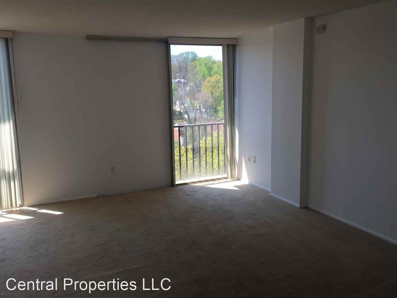 4600 S. Four Mile Run - Photo 2 of 17