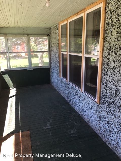 107 4th St Nw - Photo 2 of 7