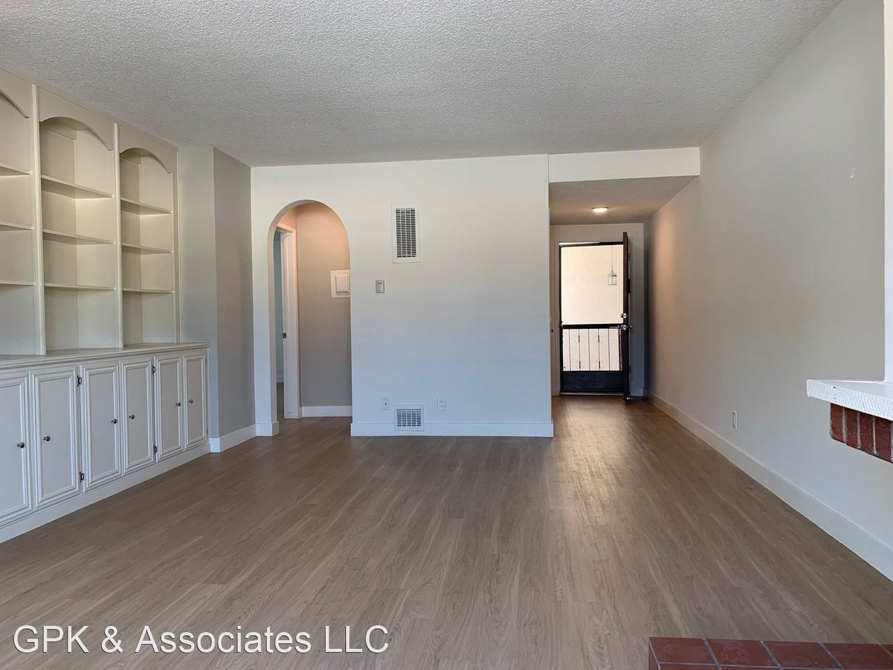 8117 Manitoba St. - Photo 2 of 27