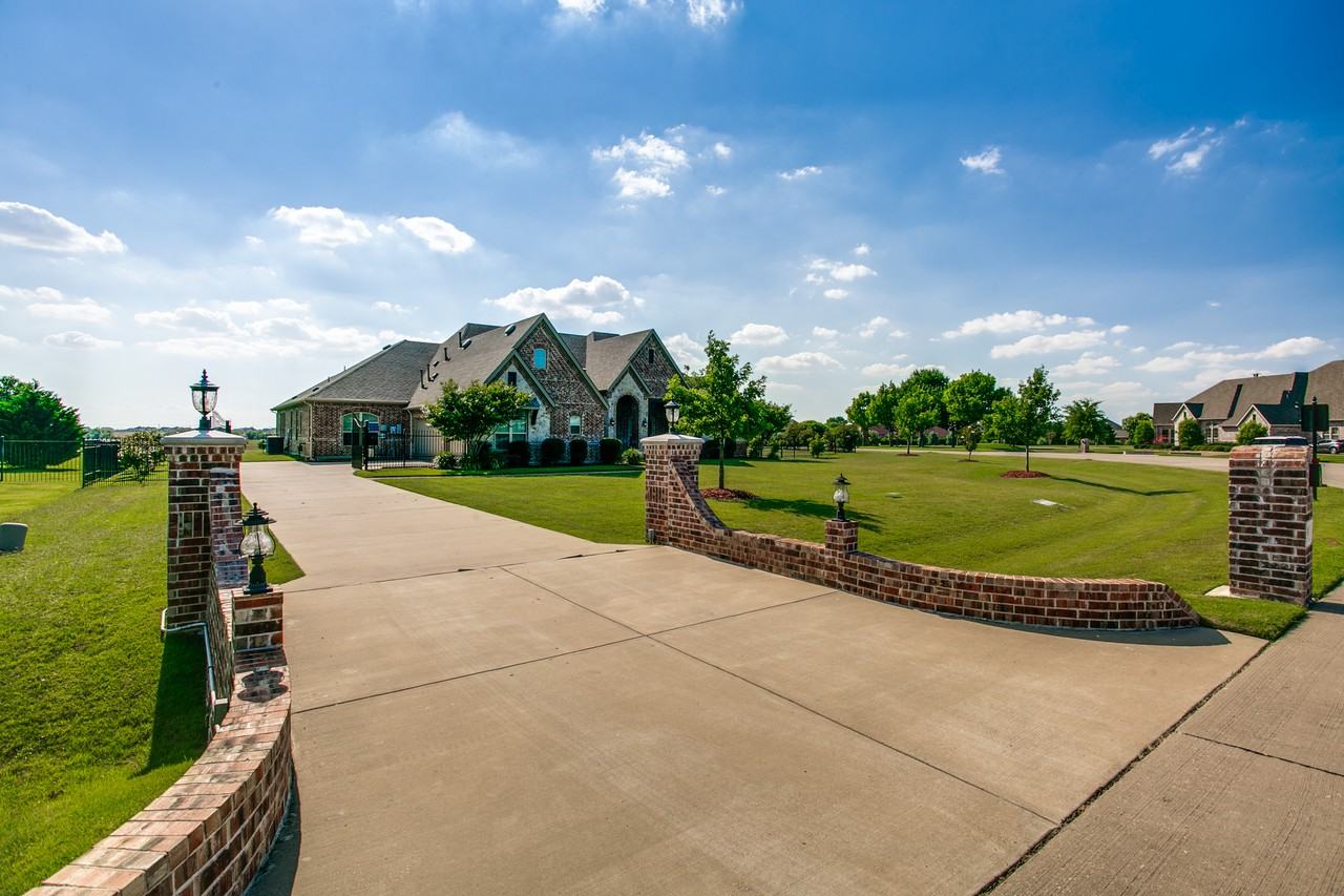 6000 Southridge Pkwy - Photo 3 of 36