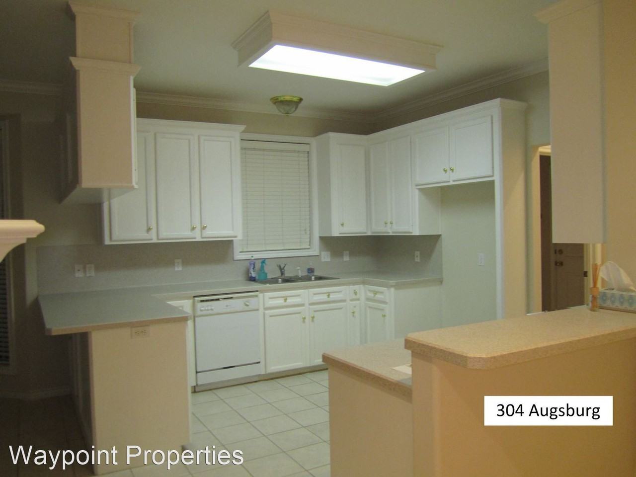 304 Augsburg Ln - Photo 3 of 26