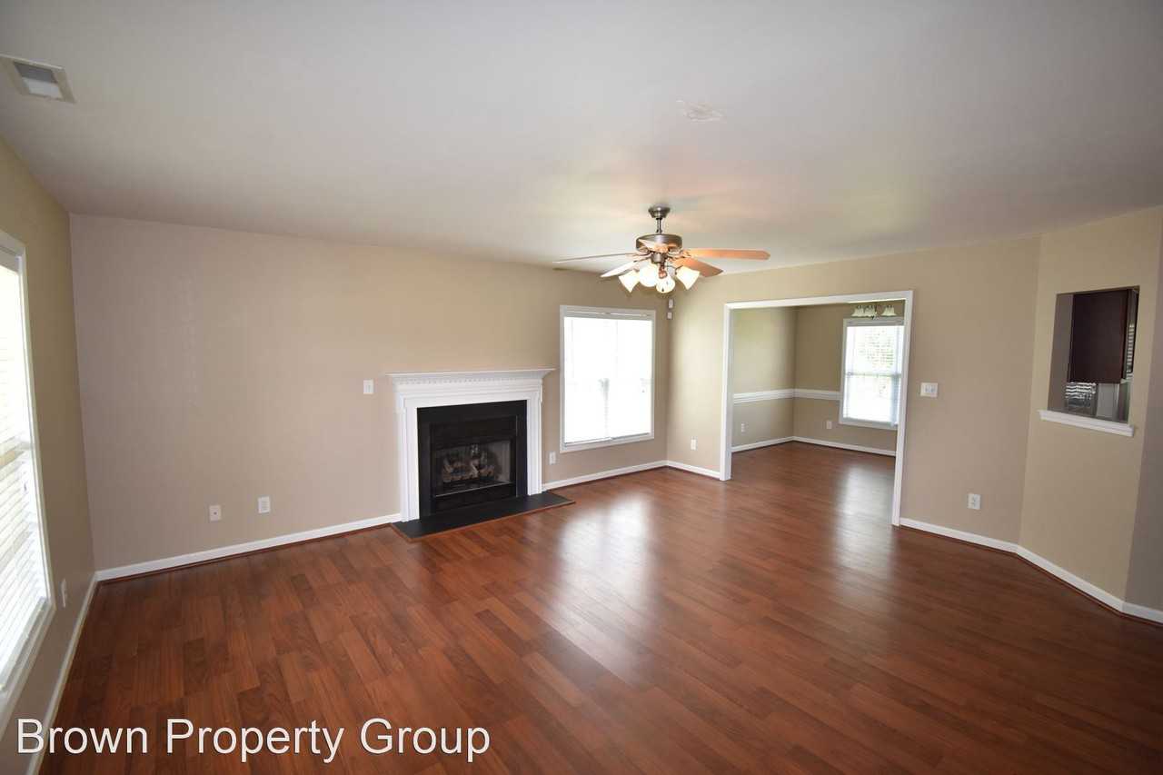 161 Fairfield Cir - Photo 3 of 31