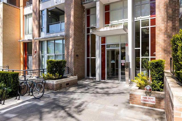 2033 West 10th Ave - Photo 3 of 18