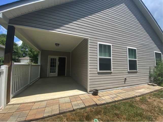 21 Eagle Ridge Ln N - Photo 2 of 10