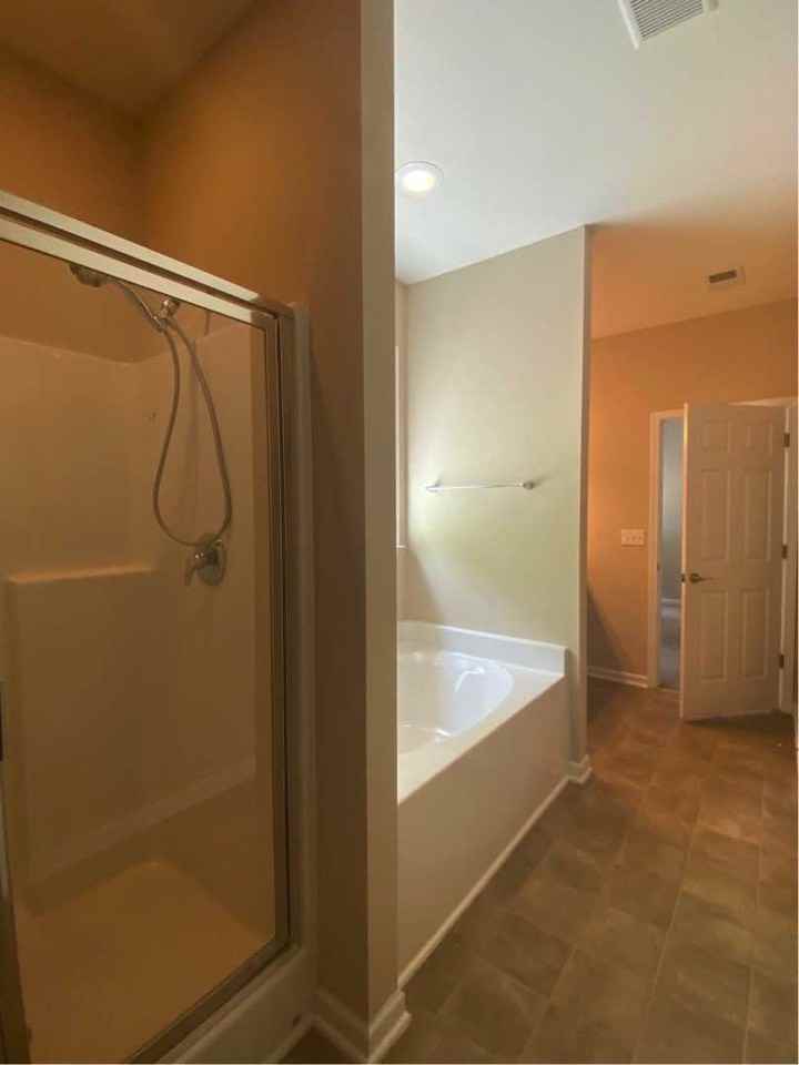 21 Eagle Ridge Ln N - Photo 3 of 10