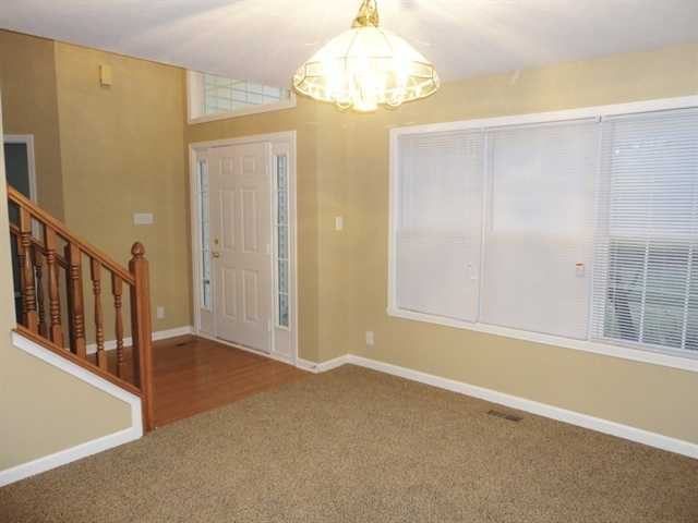 8206 Stones Ferry Rd - Photo 2 of 20