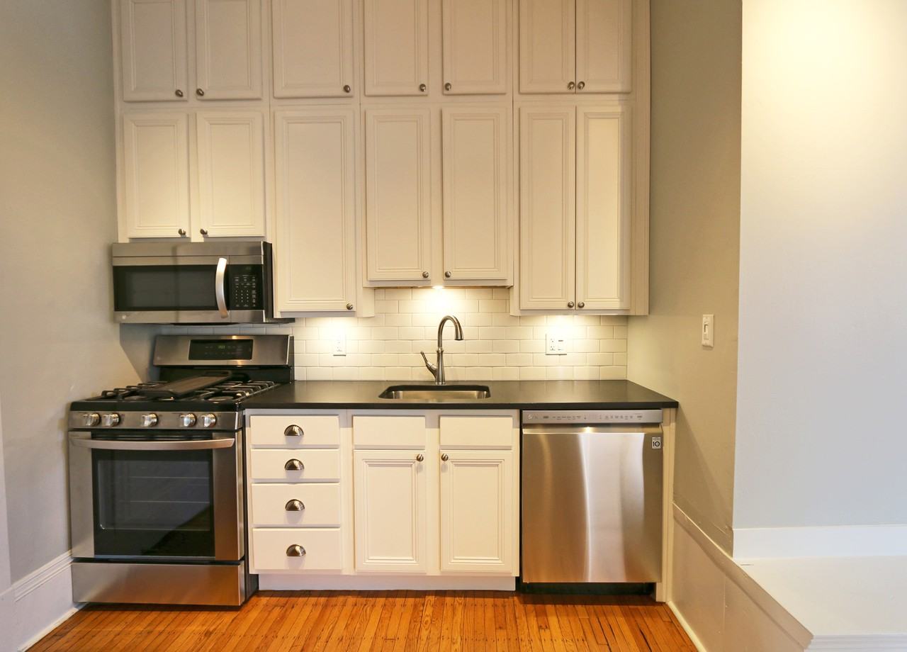 Summit Apartments - Photo 3 of 45
