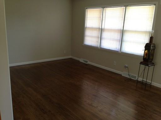 3712 Ditzler Ave - Photo 3 of 12