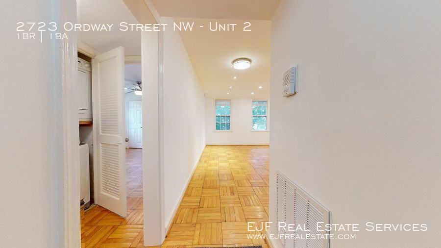 2723 Ordway St Nw Apt 2 #2 - Photo 3 of 23