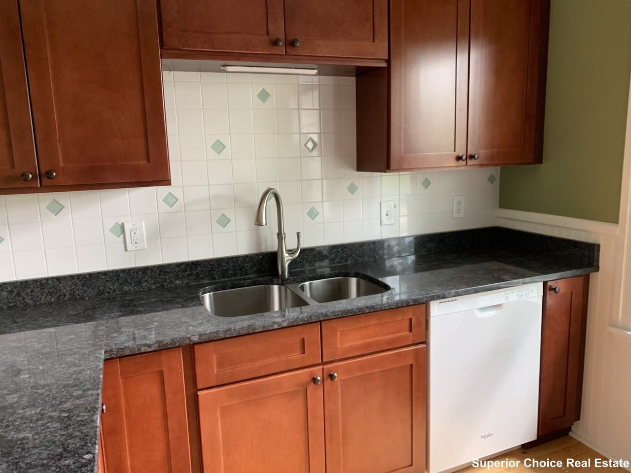 127 Burncoat St #2 - Photo 3 of 30