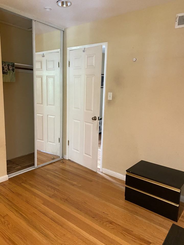 3025 Vía Del Sol - Photo 2 of 2