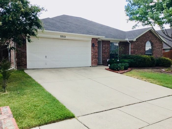 5313 Archer Dr - Photo 3 of 26