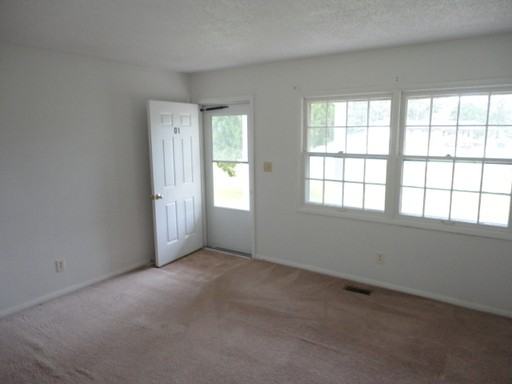 1 Sandra Ln - Photo 2 of 25