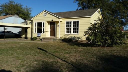1015 SE 18th St - Photo 3 of 10