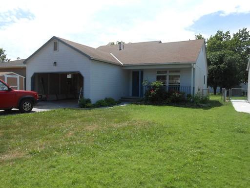 603 Plum St - Photo 2 of 15