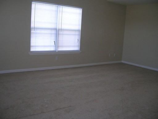 1804-1806 Weatherwood Ave - Photo 3 of 10