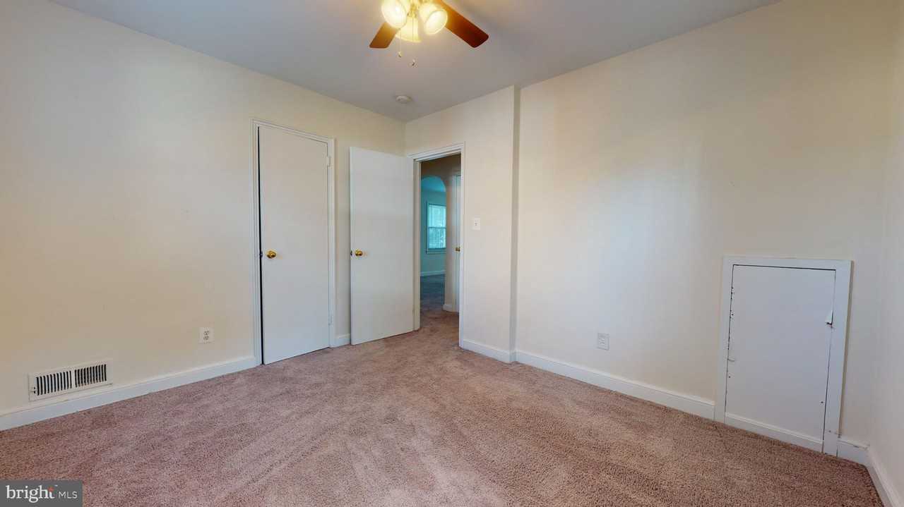 4213 4th St S - Photo 3 of 18