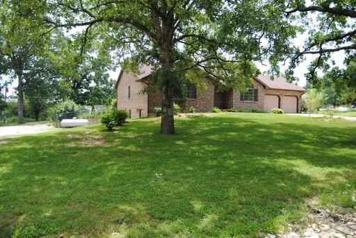 505 Spruce St - Photo 3 of 76