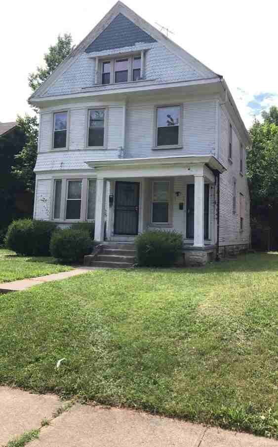 24 Cambridge Ave - Photo 2 of 15