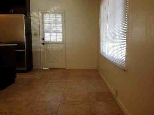 1671 Hilby Ave - Photo 2 of 14