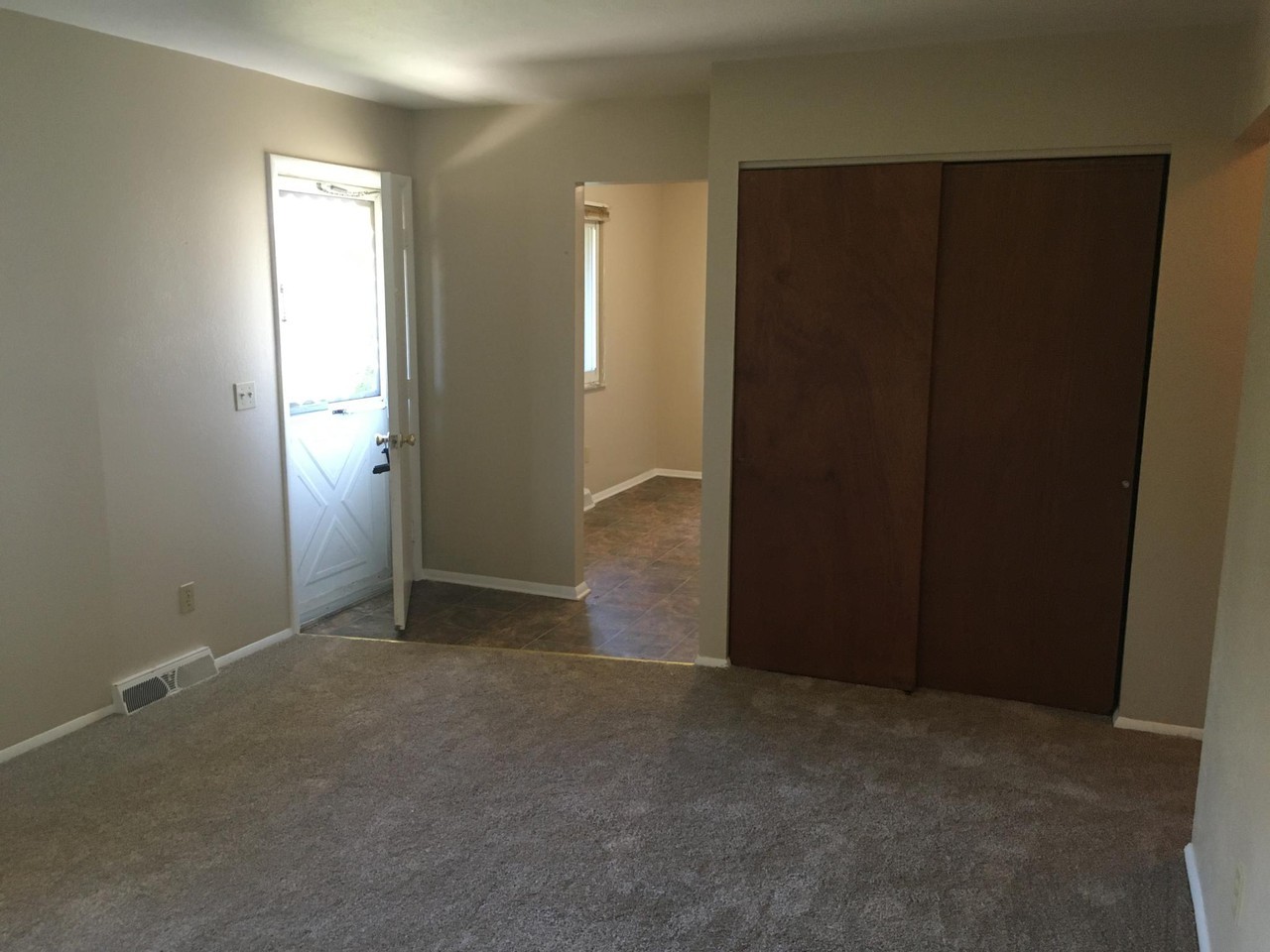 1410 Main Street #B - Photo 3 of 21