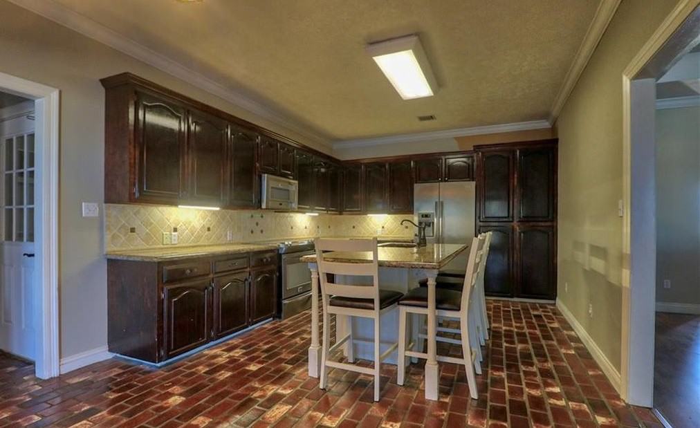 1557 Carl Lyons Road - Photo 3 of 25