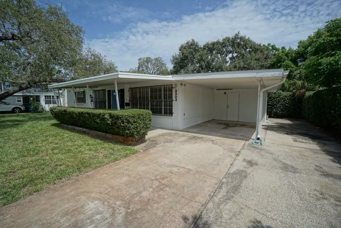 3903 W Fig St - Photo 3 of 19