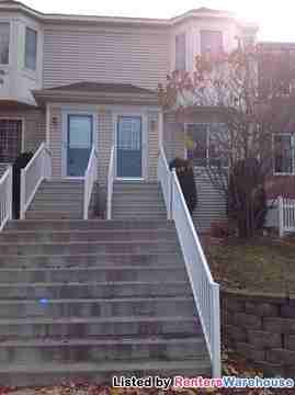 4970 Emmit Dr N #4 - Photo 2 of 8