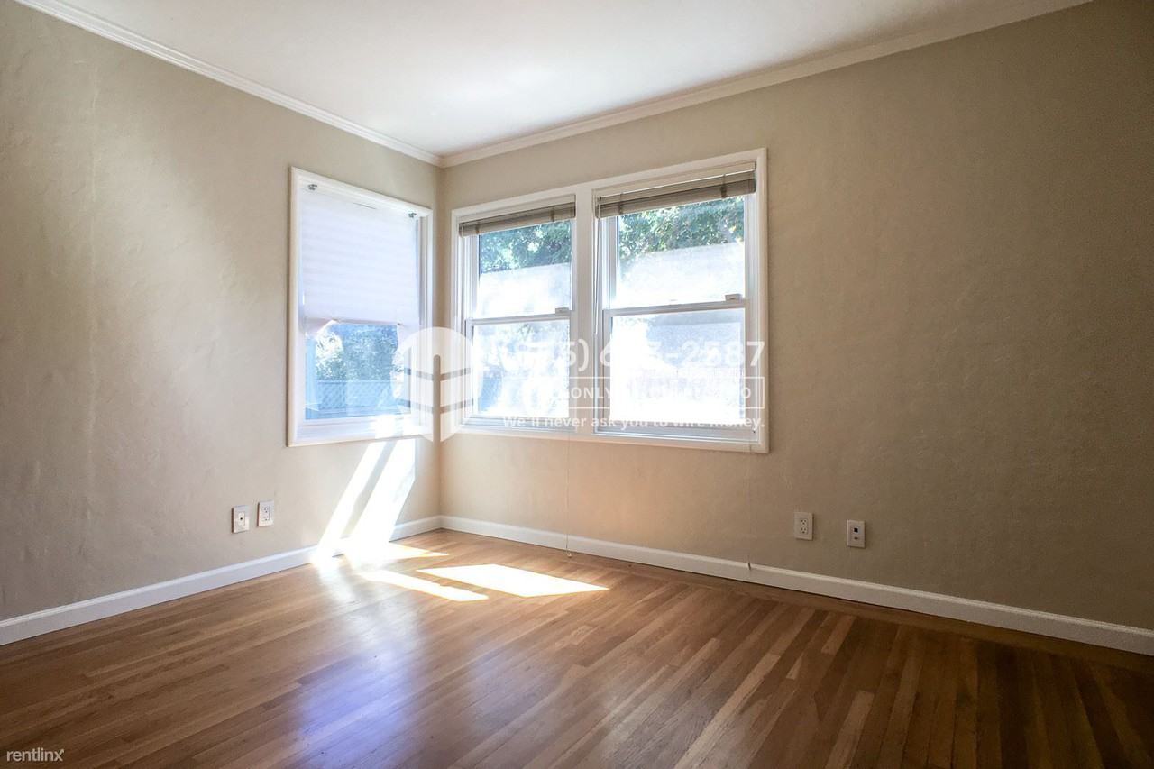 255 Donohoe St - Photo 2 of 9