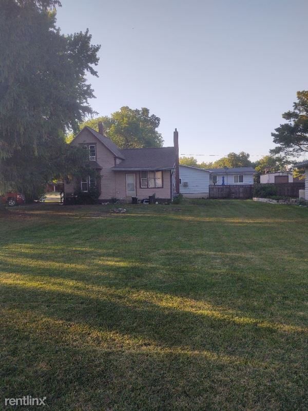 1616 Dewitt St - Photo 2 of 4