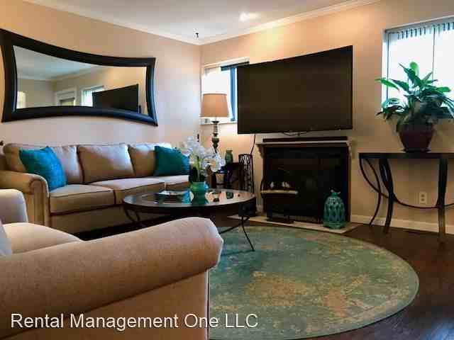 13662 S Thorn Creek Dr #11 - Photo 3 of 17