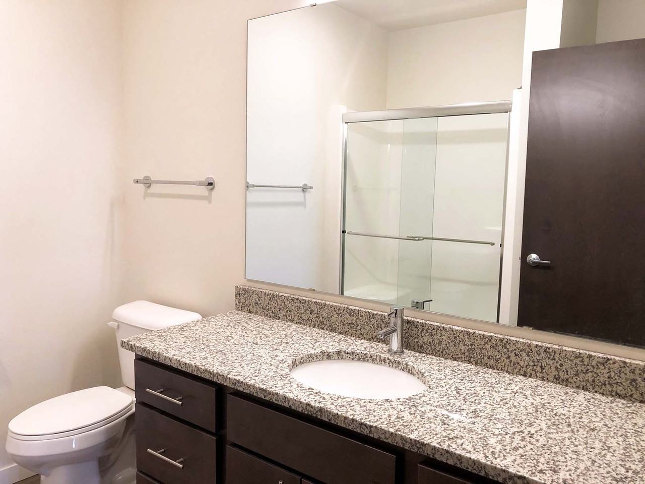 Element 84 - Photo 3 of 37