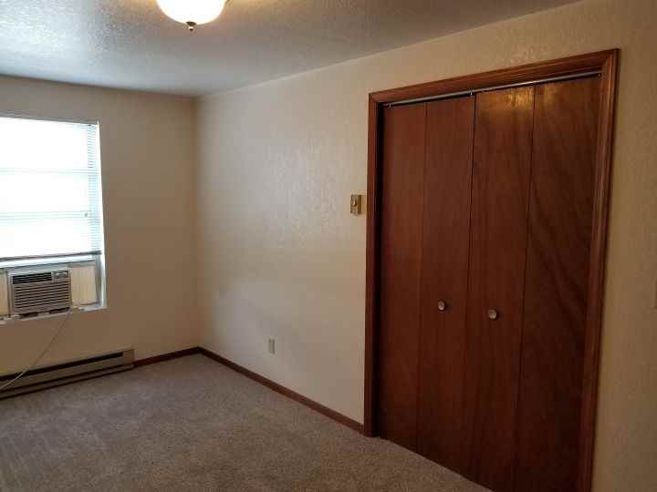 Pinehurst Apartments - Photo 2 of 5