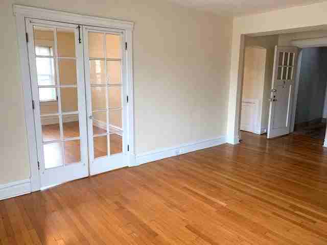 3611 3611 Wyoming Street - 2W - Photo 3 of 23