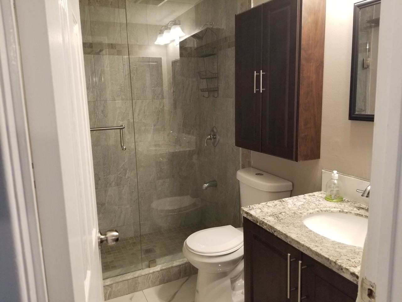 244 John Garland Boulevard 32 32, Toronto, ON M9V 1N8 Room for 650