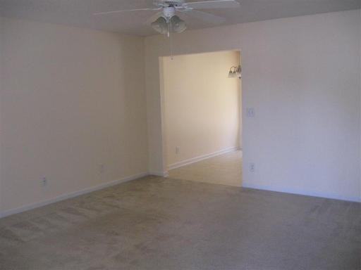 6236 Creekbrooke Ct - Photo 2 of 9